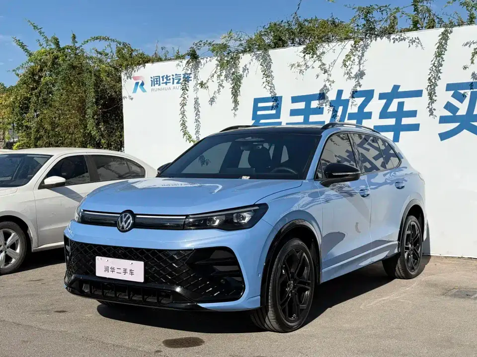 Volkswagen Tiguan L PRO 380TSI 4WD R-Line Smart Premium Edition 2025