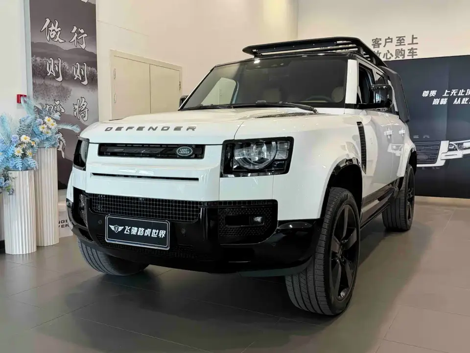 Land Rover Defender 110 3.0T P400 -Dynamic HSE 2026