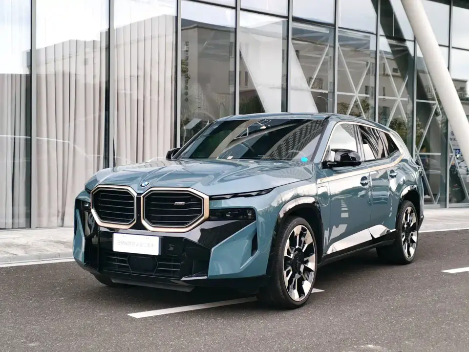 BMW XM Model Base 2024