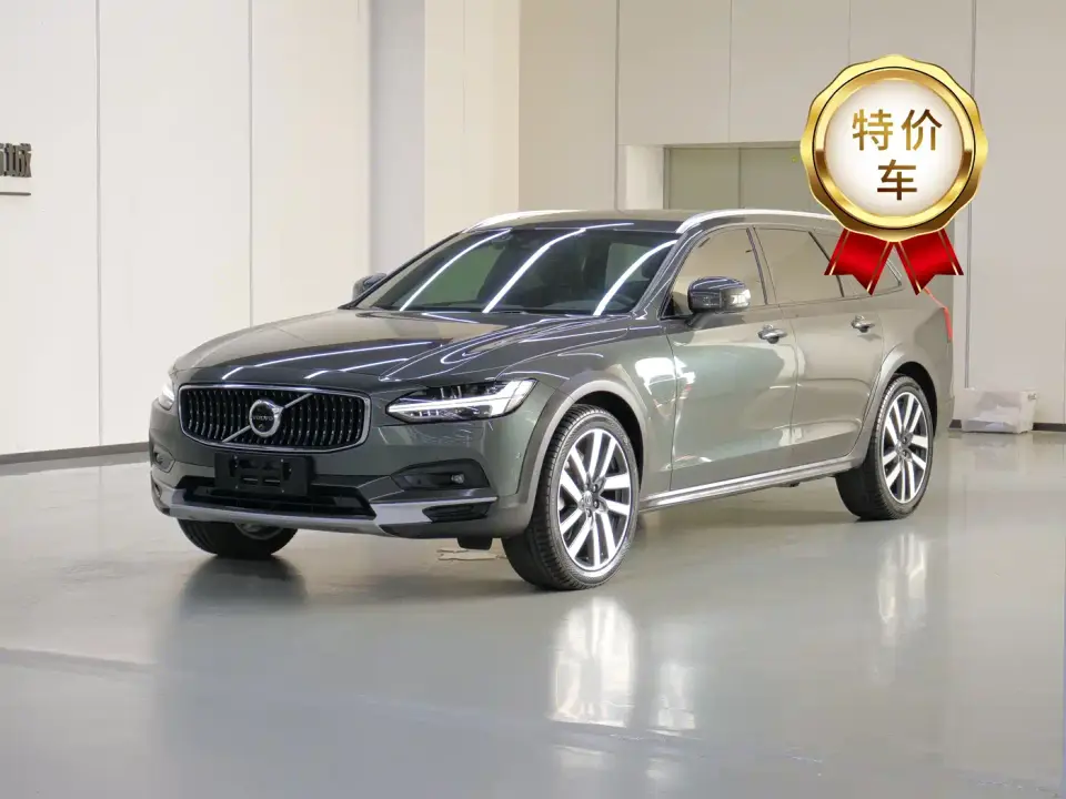 Volvo V90 Model Cross Country B5 AWD Premium Smart Edition 2021