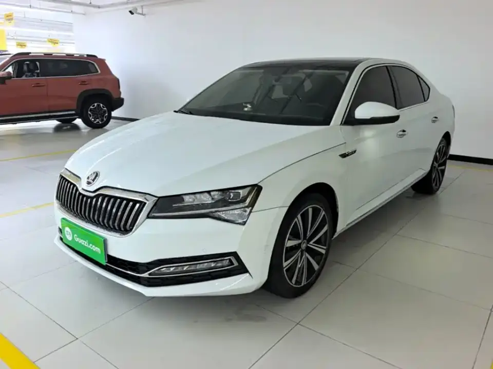 Skoda Superb TSI280 DSG Premium Edition 2024