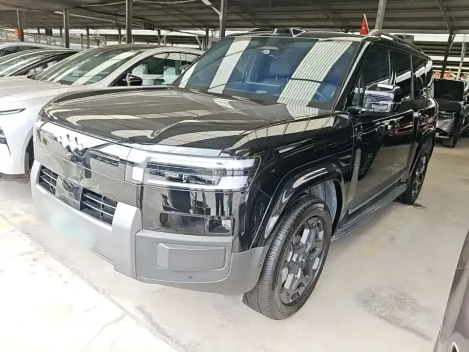 Fangchengbao Titanium 7 AWD Base Model 2025