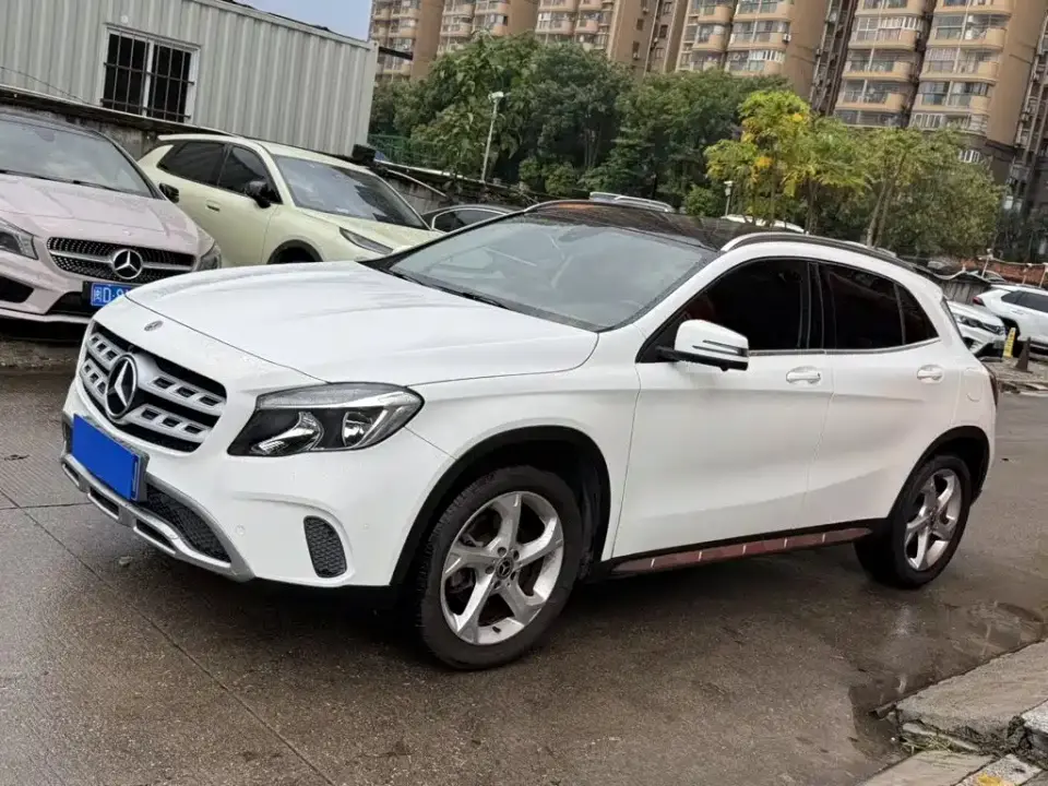 Mercedes-Benz GLA-Class GLA 200 Dynamic 2019