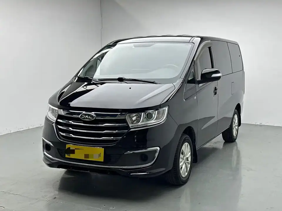 JAC Refine M3 1.8L 7-Seater Standard 2023