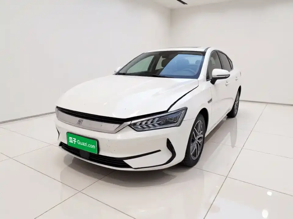 BYD Qin PLUS EV 500KM Luxury Model 2024