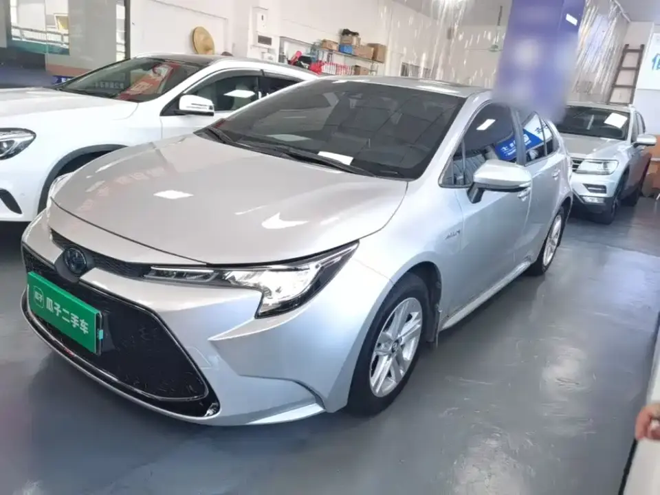Toyota Levin Dual Engine 1.8H E-CVT Luxury Edition 2022