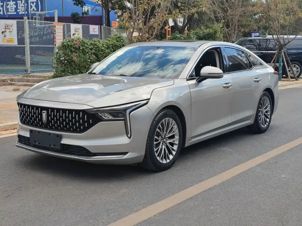 Besturn B70 1.5T Automatic Premium 2021