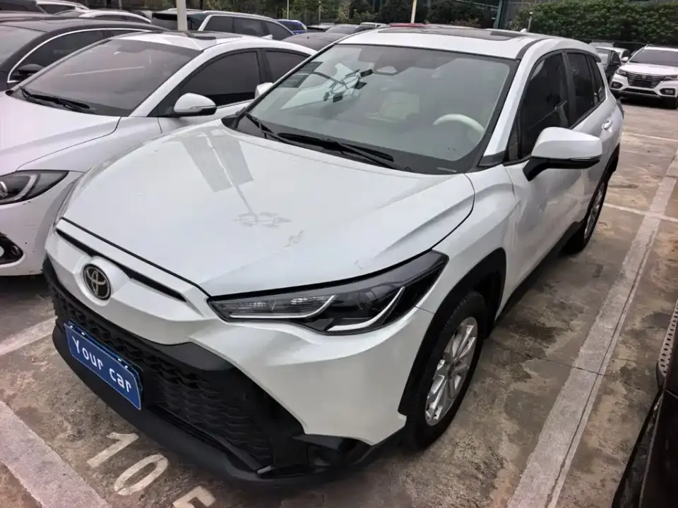 Toyota Frontlander 2.0L CVT Leading Edition 2023
