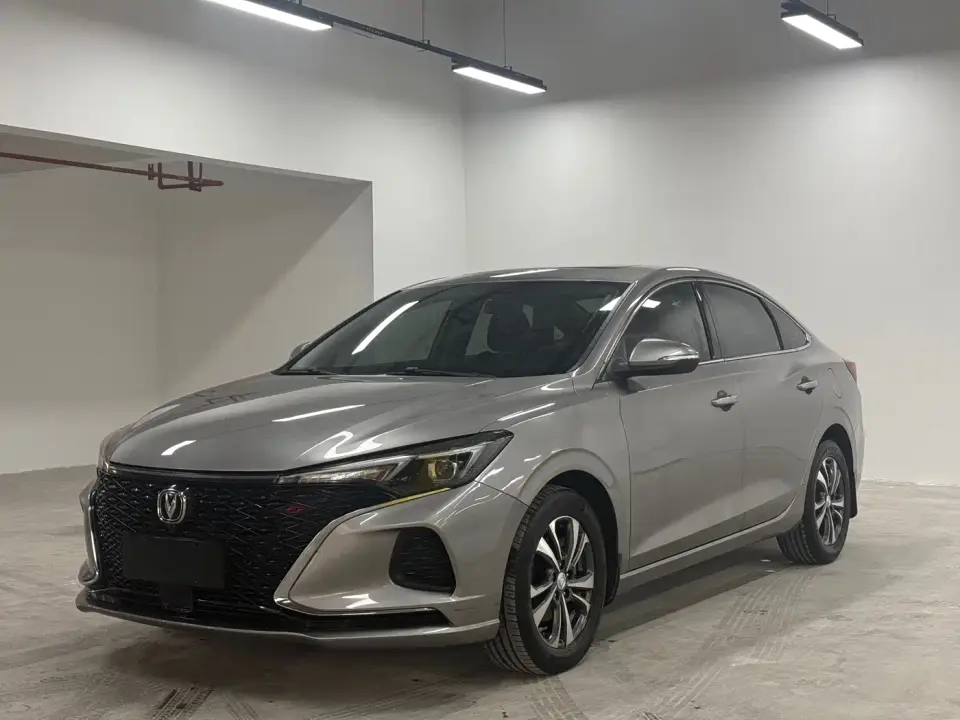 Changan Eado PLUS Blue Whale NE 1.4T GDI DCT Trend 2020