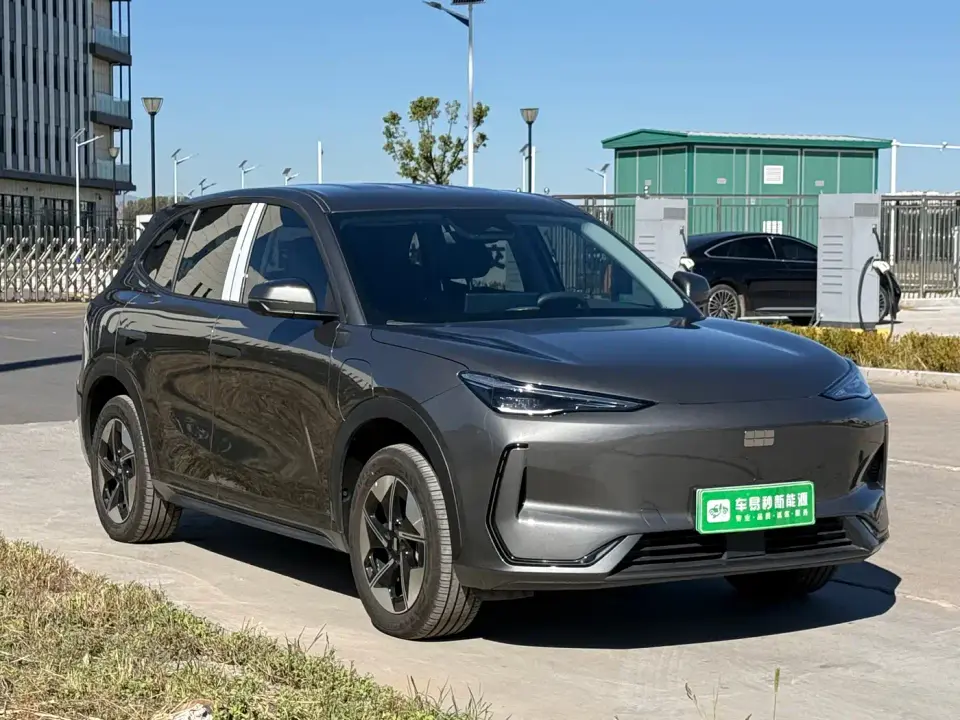 Geely Galaxy Galaxy E5 Model 610km Voyage Edition 2026