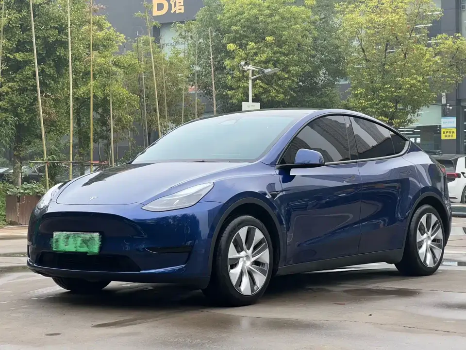 Tesla Model Y Facelift Rear-Wheel Drive Version 2023