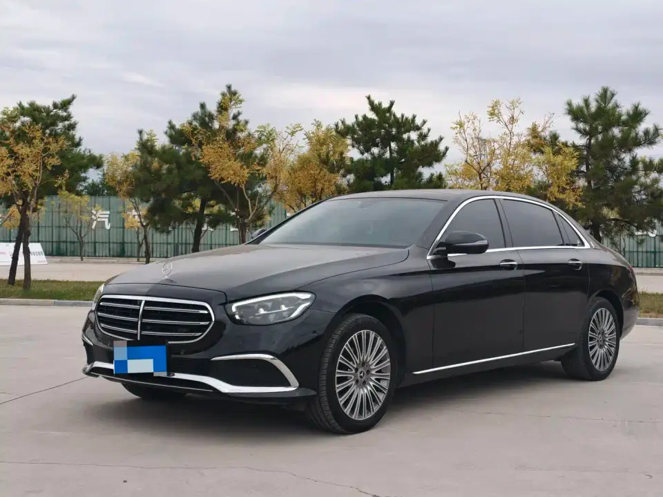 Mercedes-Benz E-Class E 300 L Fashion 2023