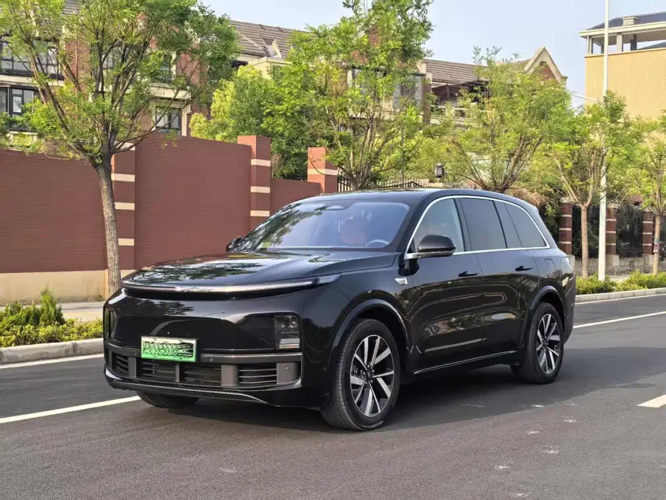 Li Auto Li L8 Pro 2023