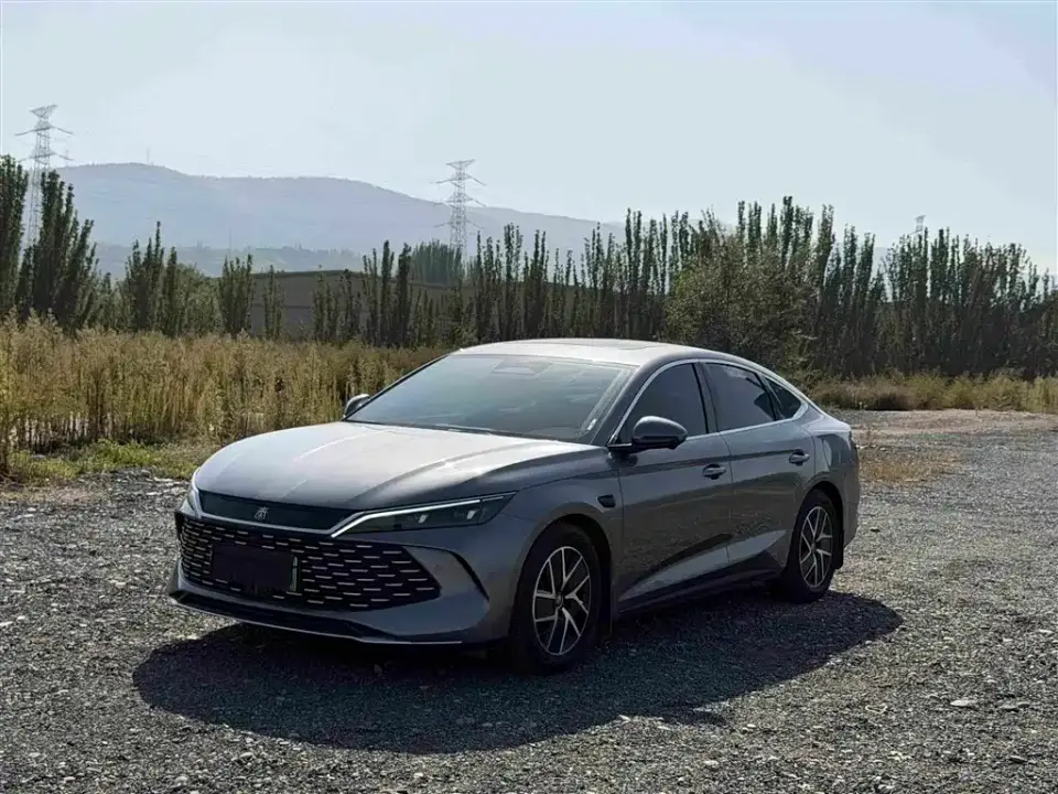 BYD Qin L DM-i Smart Drive 80KM Premium 2025