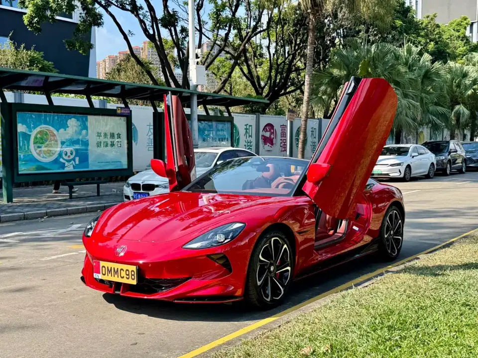 MG Cyberster 520km Legendary AWD Version 2024