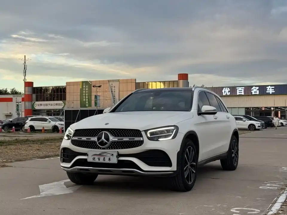 Mercedes-Benz GLC-Class Model GLC 260 L 4MATIC Luxury Edition 2022