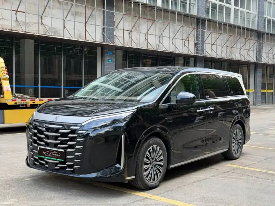 BYD Xia DM-i 1.5T 180km Excellence 2025
