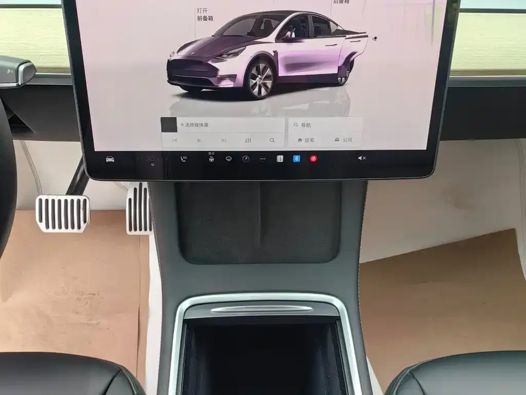 Tesla Model Y Facelift Rear-Wheel Drive Version 2022 — фото 9