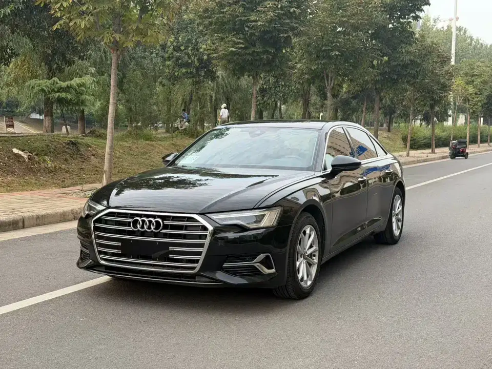 Audi A6L 40 TFSI Luxury Elegance 2023