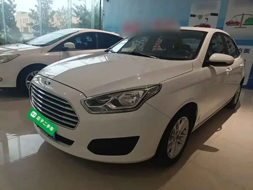 Ford Escort Facelift 1.5L Auto Premium Edition (TPMS) China VI 2020