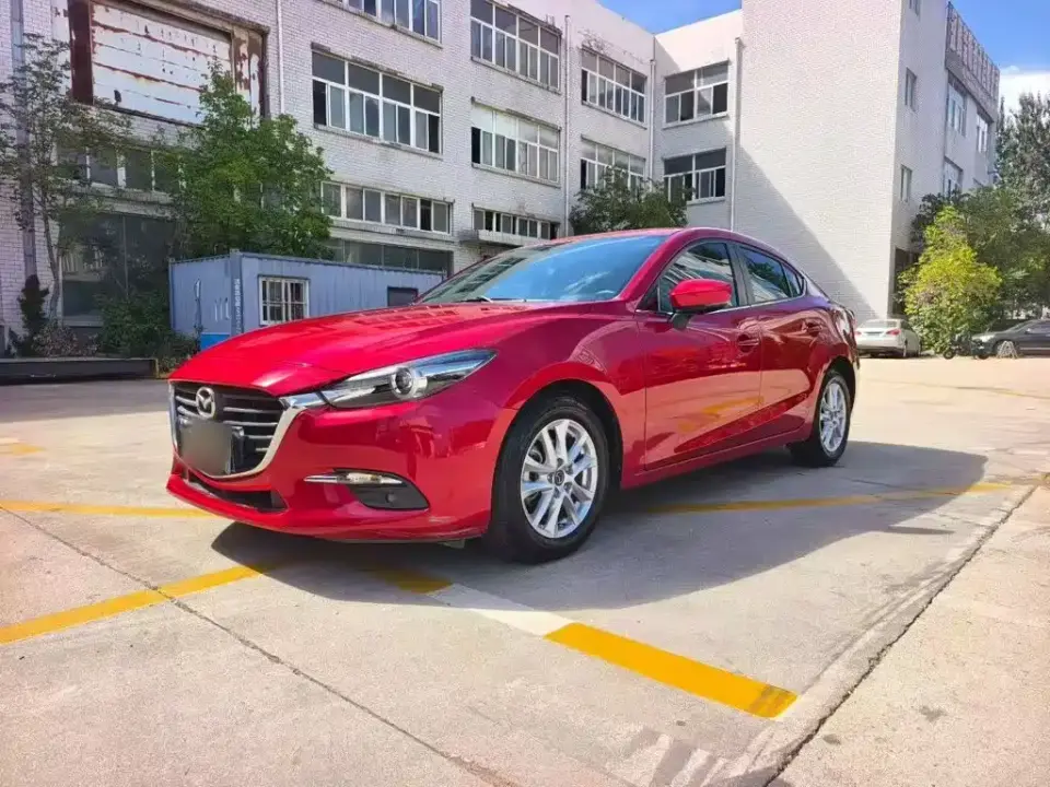 Mazda Mazda3 Axela Sedan 1.5L Auto Luxury China VI 2020
