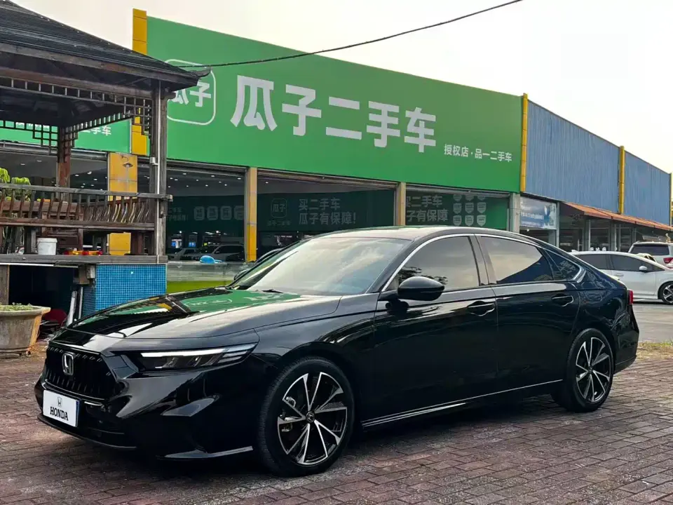 Honda Inspire 260TURBO Elegant Edition 2024