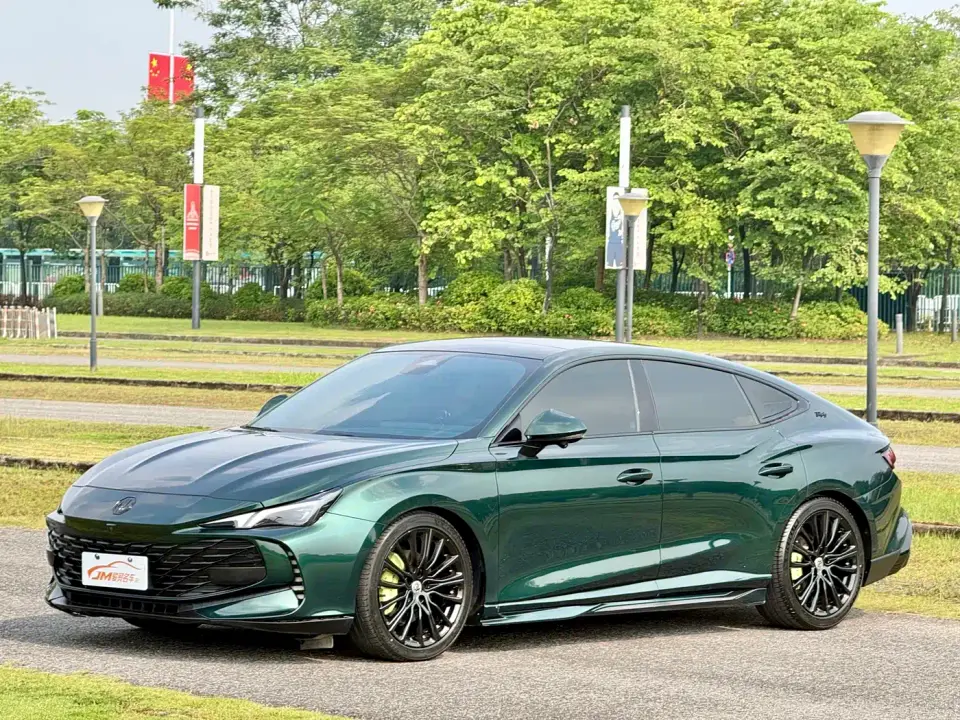 MG MG7 2.0T Automatic Hunting Beauty Luxury Edition 2023