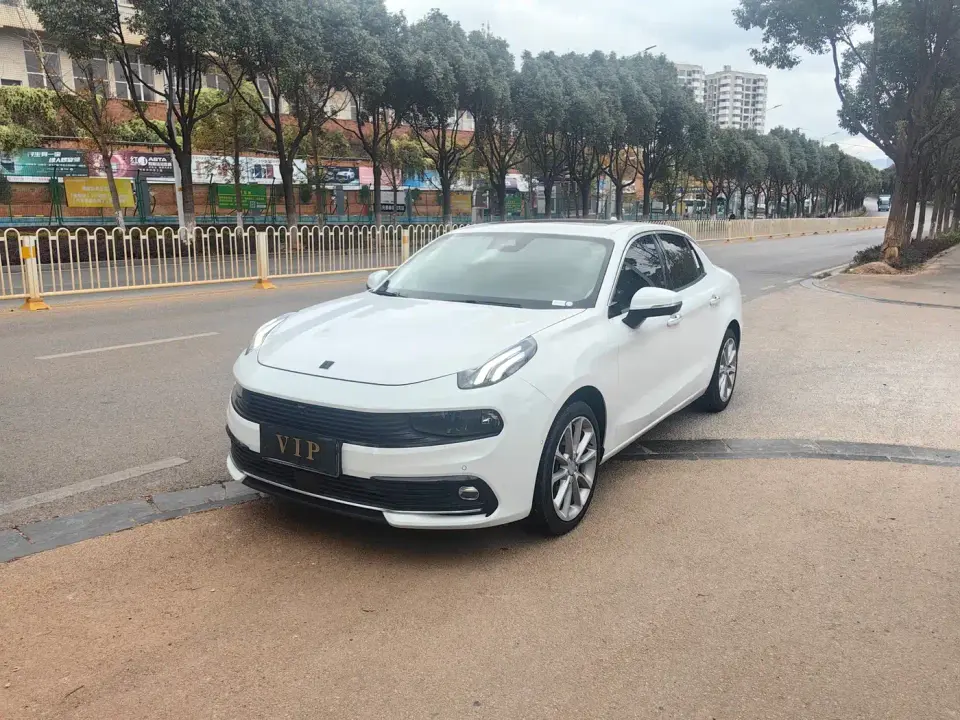 Lynk & Co 03 1.5TD DCT Power Pro Version China V 2019