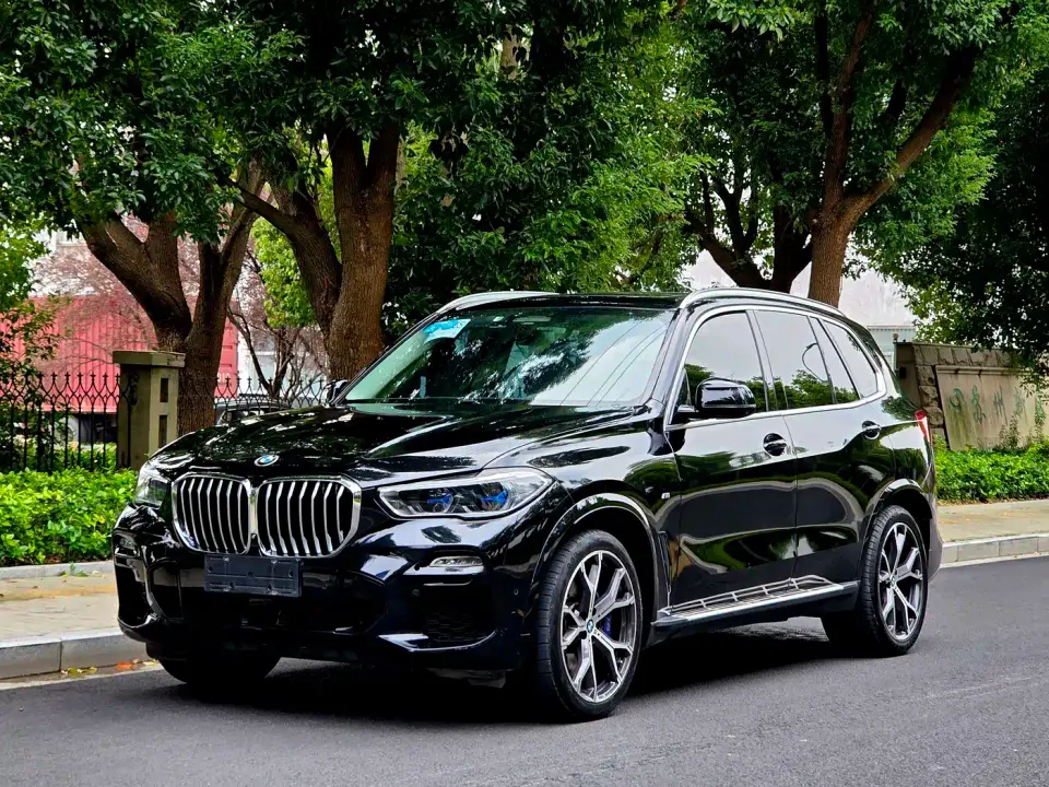 BMW X5 (Import) xDrive40i Premium M Sport Package 2020