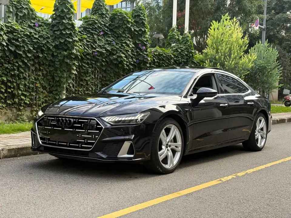 Audi A7L 45TFSI quattro S-line Vision Edition Crystal Package 2023