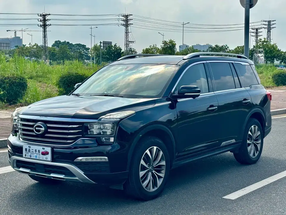 GAC Trumpchi GS8 320T 2WD Luxury Smart Connect (7-seater) 2019