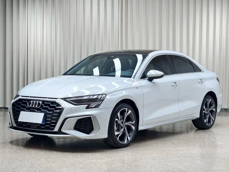 Audi A3 Model A3L Limousine 35 TFSI Fashion Sport 2024