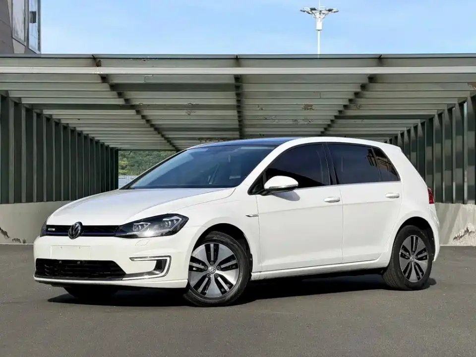 Volkswagen Golf Electric Chi 2020
