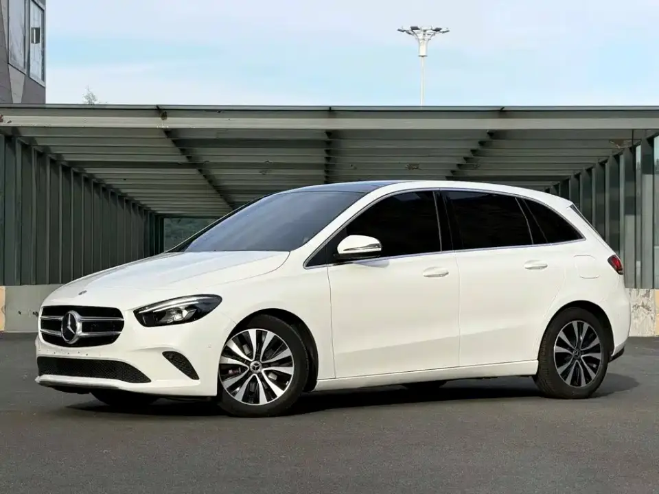Mercedes-Benz B-Class B 200 Dynamic 2021