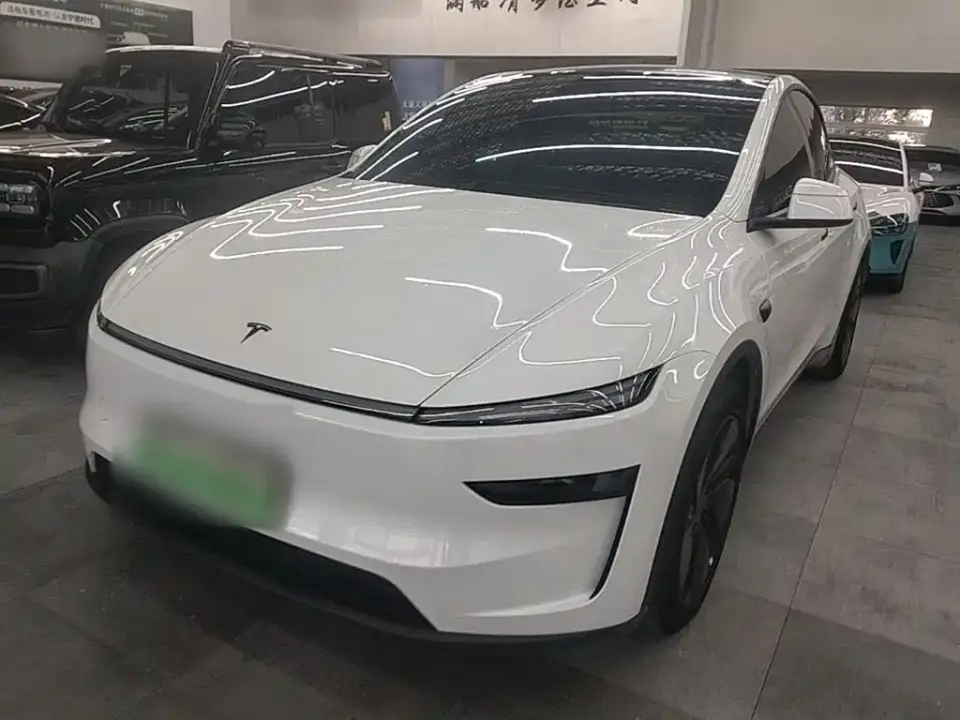 Tesla Model Y Facelift Long Range All-Wheel Drive 2025