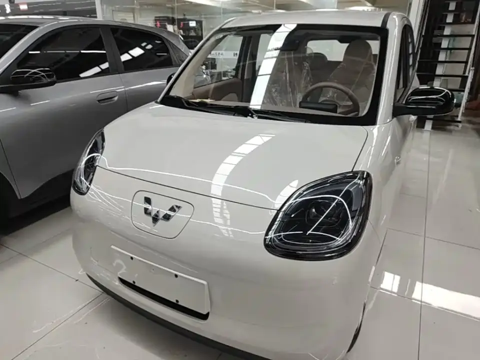 Wuling Motors Hongguang MINIEV 4-Door Advanced 2026