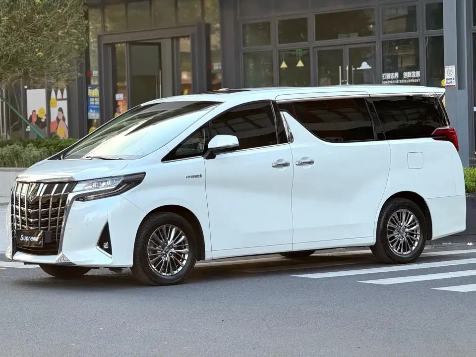 Toyota Alphard Hybrid 2.5L Premium Edition 2019