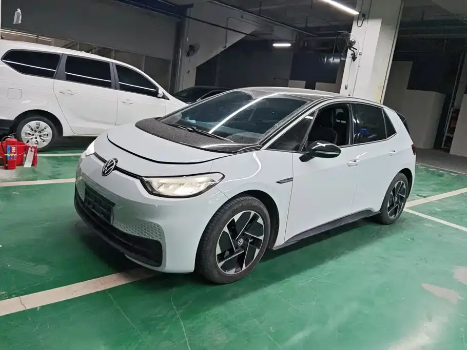 Volkswagen ID.3 Upgraded Pure Intelligence Edition 2024