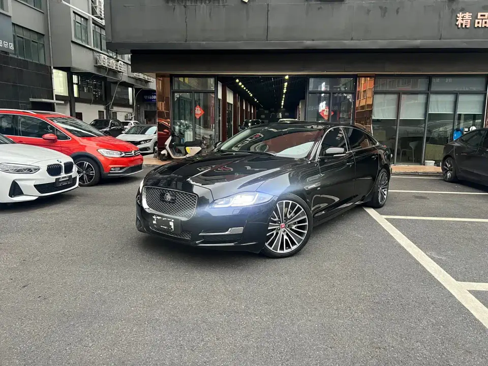 Jaguar XJ XJL 3.0 SC 2WD Elegant Business Edition 2019