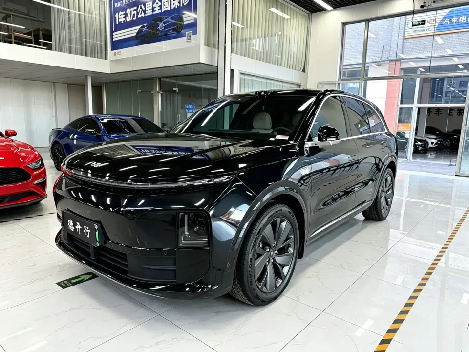 Li Auto L6 Pro Smart Renewal Edition 2025