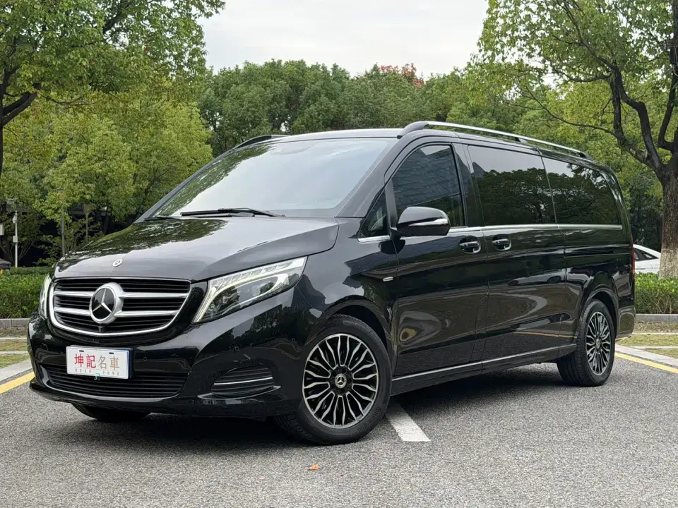 Mercedes-Benz V-Class V 260 L Premium Long Wheelbase Edition China VI 2020
