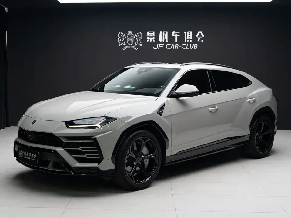 Lamborghini Urus 4.0T V8 2020