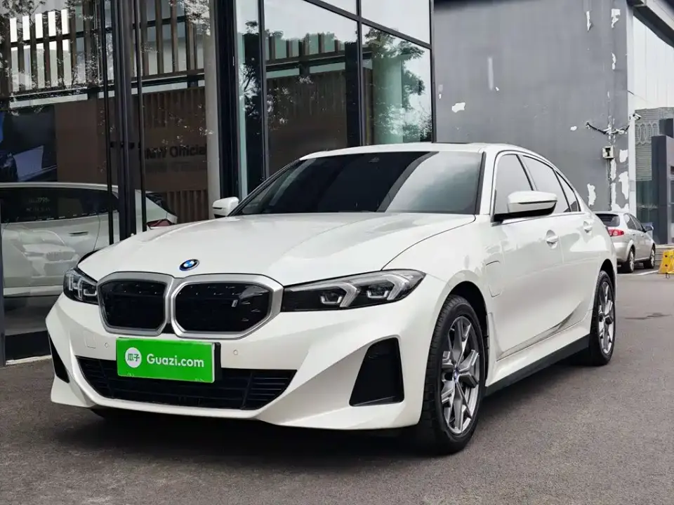 BMW i3 eDrive 35 L 2025