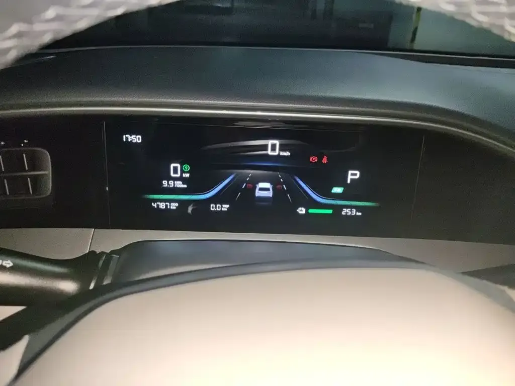 Geely Galaxy Starry Wish 310km Youth Edition 2025 — фото 7