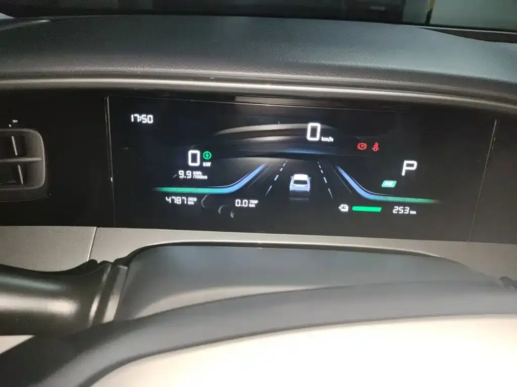 Geely Galaxy Starry Wish 310km Youth Edition 2025 — фото 8