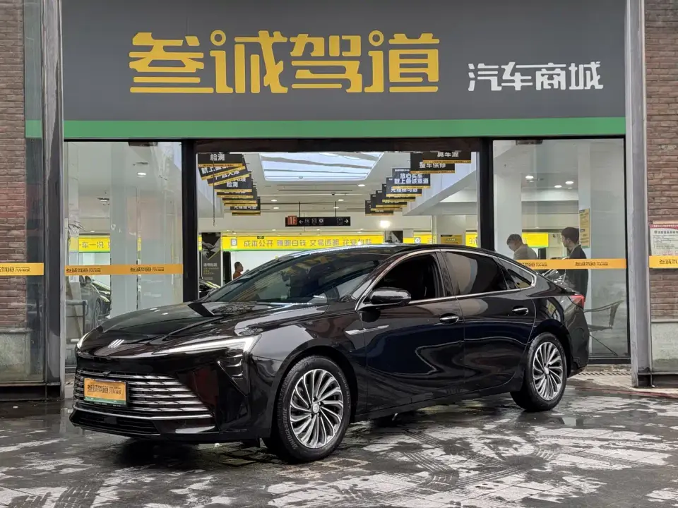 Buick LaCrosse 28T Yuezun Edition 2024