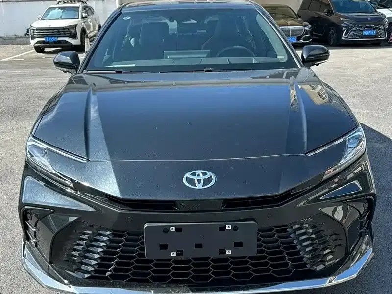 Toyota Camry Hybrid 2.0HE Elite Edition 2026
