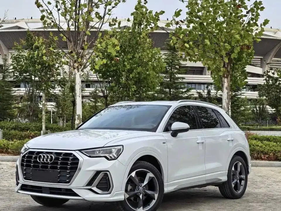 Audi Q3 35 TFSI Fashion Dynamic 2020