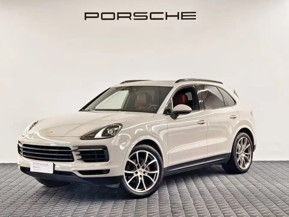 Porsche Cayenne 2022