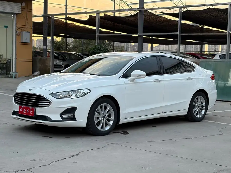 Ford Mondeo EcoBoost 180 Fashion 2021